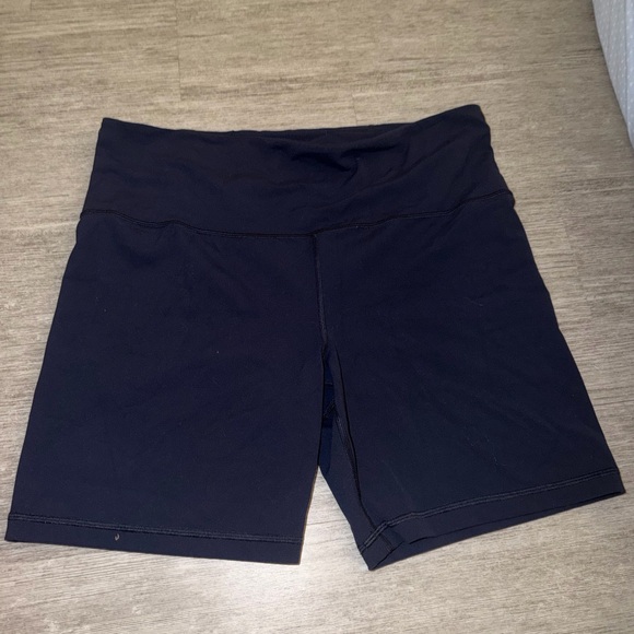 Athleta Women's Dark Blue Bike Shorts - Picture 2 of 3